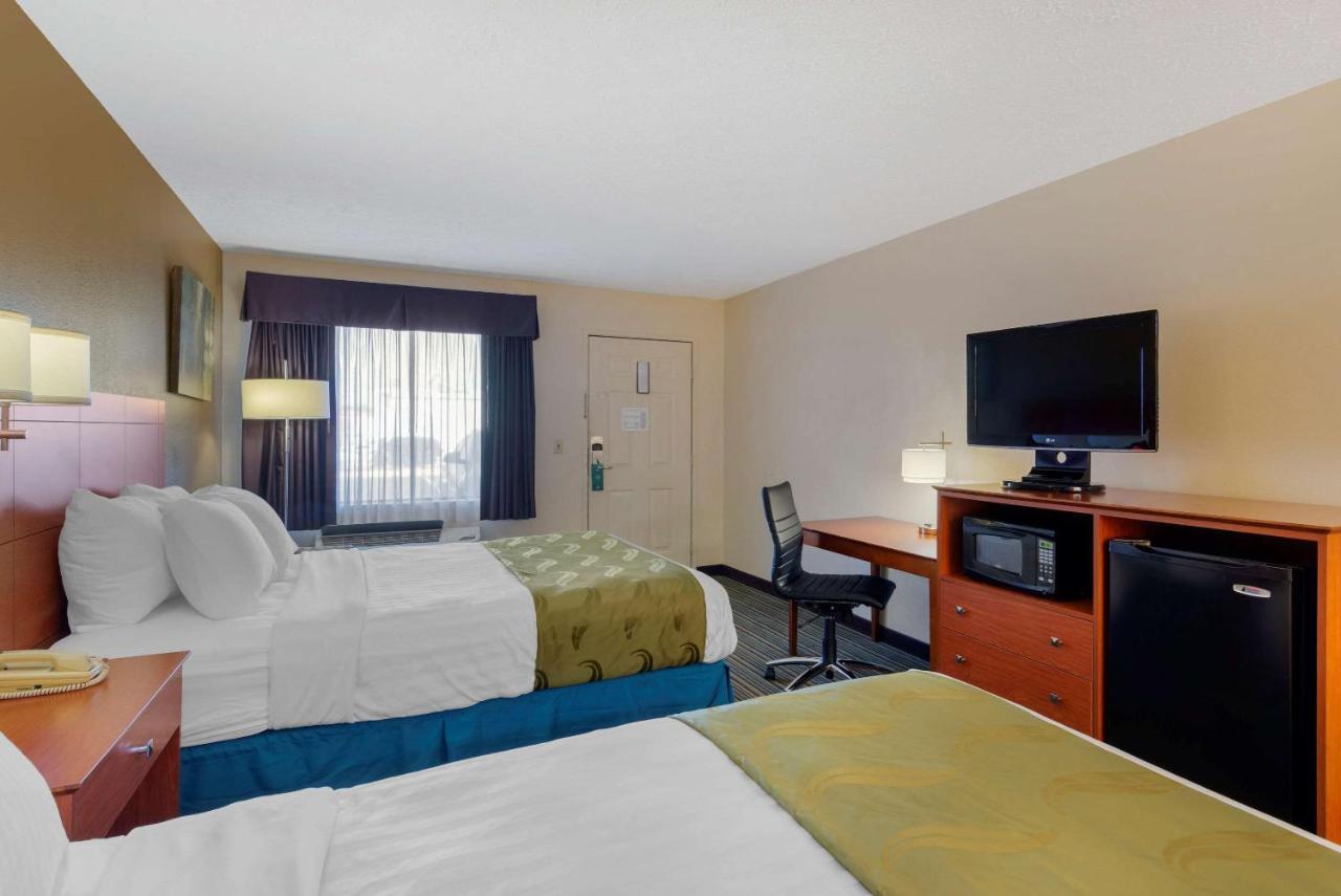 Quality Inn Ашбърн Екстериор снимка